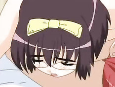 Паренёк трахает на кровати сразу двух похотливых хентай девушек