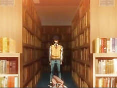 Очкастая хентай девка с косичками трахается с парнем в библиотеке