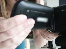 Парень отодрал на диване девку с волосатой киской Nickey Huntsman