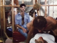 Ненасытная ретро порно актриса Vanessa Del Rio трахается с парнем