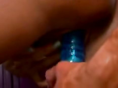 Мускулистые лесбиянки вчетвером занимались сексом в раздевалке