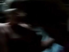 Едва проснувшись девка отсасывает член и трахается в позе раком