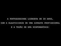 Девушка в маске занимается с парнем сексом и записывает на видео