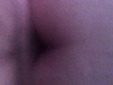 Мужчина трахает раком шведскую девушку и снимает на смартфон