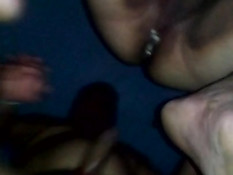 Гомосексуальный мужик ебёт раком любовника и снимает на камеру