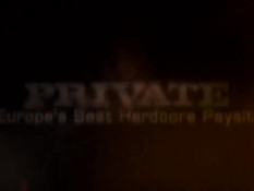 Студентка с косичками Amirah Adara сосёт члены и ебётся с парнями