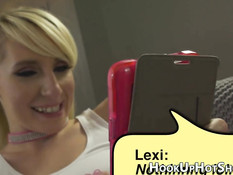 Схватил за волосы и оттрахал блондинку с хвостиками Lexi Jaxson