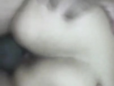 Перевозбудившаяся подруга прыгает на члене с бешеной скоростью