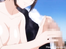 Очкастая хентай девка на пляже сняла с парня плавки и подрочила