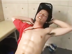 Гомосексуальный японский мужчина оттрахал молодого массажиста