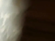 Пузатый гей отодрал в очко и обкончал своего волосатого приятеля