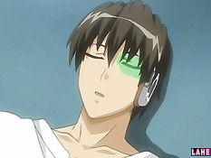 Грудастая хентай женщина в очках повалила парня и села на член