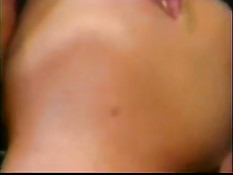 Эти грудастые девушки испытывают бурный оргазм во время секса