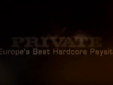 После тренировки девки Haley Hill и Scarlett Scott ебутся с тренером