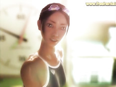 В раздевалке бассейна мужчина занимается сексом с 3D пловчихой