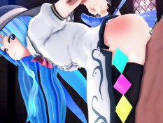 Аниме девушку в шляпе с голубыми волосами отодрали в позе раком