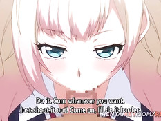 Похотливые аниме студентки с мокрыми кисками отсасывают парням