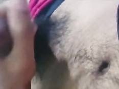 Гей подрочил свой возбуждённый хуй и кончил на волосатый живот