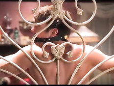 Рыжая госпожа привязала мужика и решила хорошенько отшлёпать