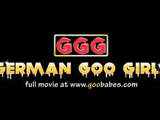 Кудрявая девушка вылизывает задницу, сосёт хуй и глотает сперму