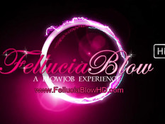 Великолепная блондинка высосала и выдрочила сперму на язычок