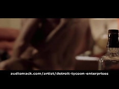 Эротическая сцена с участием темнокожей киноактрисы Halle Berry