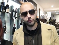 Парень в презервативе отодрал в анал рыжую французскую девку