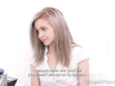 Похотливый преподаватель отымел русскую студентку Herda Wisky