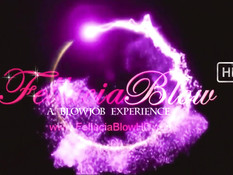 Европейская брюнеточка в розовых стрингах делает сладкий минет