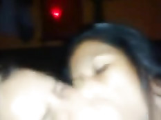 Парень подрочил хуй и залил спермой лица двух латиноамериканок