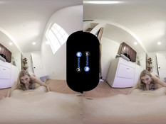 Виртуальный 3D секс в позе наездницы с блондинкой Alexa Grace