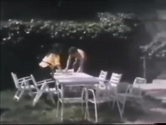 Блондинка и брюнетка занимаются анальным и вагинальным сексом