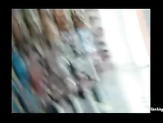 Бесстыжие эксгибиционисты любят обнажаться в публичных местах