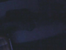 Парень в очках разбудил свою подругу и отымел раком на кровати