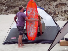 Фотосессия сиськастой блондинки Kayla Rae Reid на летнем пляже