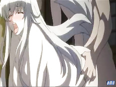 Возбуждённая аниме волчица с большой грудью прыгает на члене