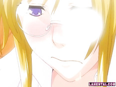 Соблазнительная хентай блондинка с большой грудью села на член