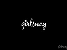 Лесбиянки делали друг дружке куннилингус и трахались со страпоном