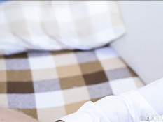 Подкрался к красивой русской подруге и оттрахал во все отверстия