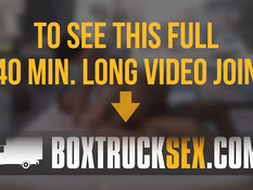 Он снял грудастую студентку Dolly Diore и оттрахал в мокрую киску