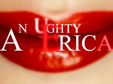 Он вылизал клитор сиськастой Siri и оттрахал чертовку на кровати