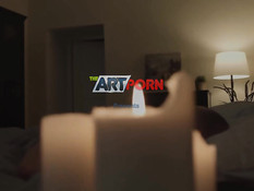 Игривая девчонка разбудила своего парня и занялась с ним сексом