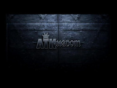 Молодую очкастую блондиночку отымели в киску и заполнили спермой