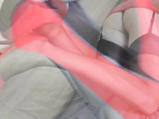 Коротко подстриженная блондинка в красном платье ебётся с мужчиной