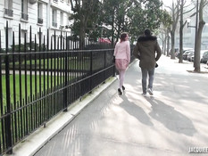 Рыжая французская девушка ебётся на порно кастинге с двумя парнями