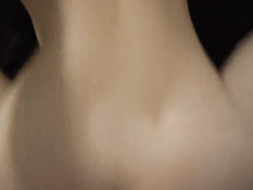 Пышногрудая любительница трахается со своим бойфрендом в позе раком