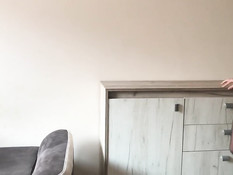 Шикарная молодая блондинка в чёрном нижнем белье соблазнила на анал