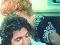 Секретарша в чёрном нижнем белье предложила боссу заняться сексом