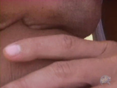 Встретил на морском пляже грудастую блондинку и занялся с ней сексом