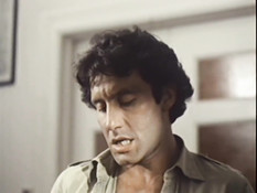 Две возбуждённые пары занялись страстным сексом в соседних комнатах